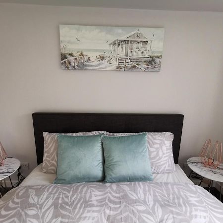 إينفيرنيس Central Station Apartment المظهر الخارجي الصورة
